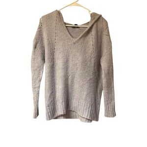 American Eagle Outfitters Women's Lilac Oversized V-neck Hooded Sweater, M